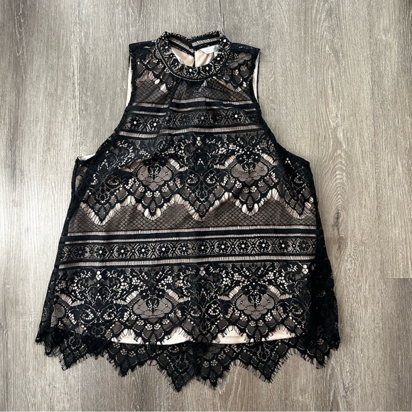 LC Lauren Conrad Black Sleeveless Lace Feminine Business casual Blouse - Picture 2 of 9